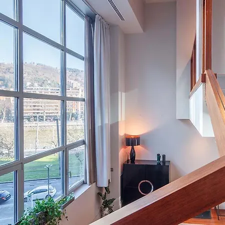 Vivienda Turística Isozaki-guggenheim