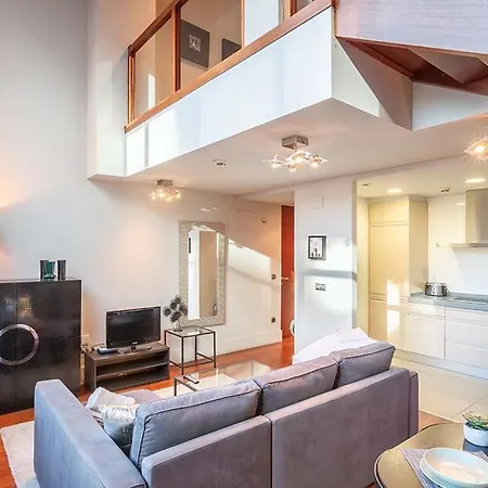 Vivienda Turistica Duplex Isozaki-guggenheim Lägenhet Bilbao