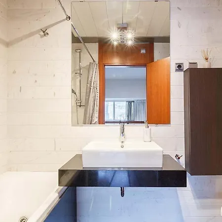 Lägenhet Vivienda Turistica Duplex Isozaki-guggenheim